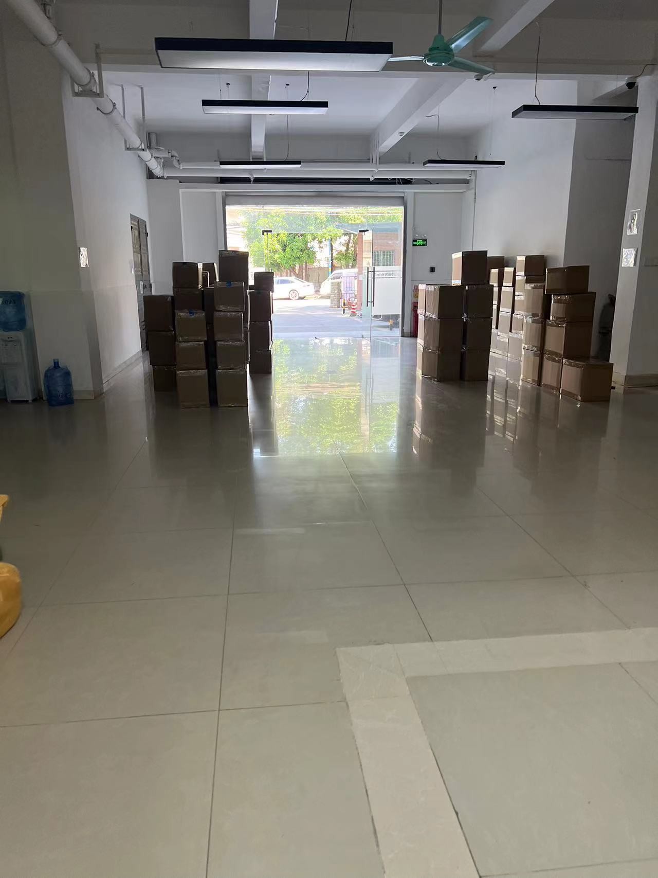 Guangzhou Vinas clothing technology Co., LTD fabrika üretim hattı