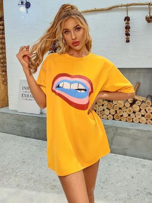 Şık Rahat Dekal Tişört Kadınların Yumuşak Pamuk Tank Topları Beş Çeyreği Kol