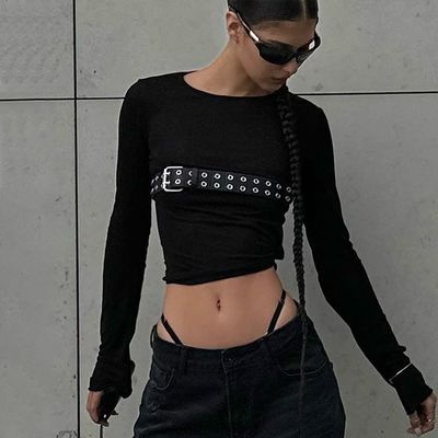 Moda baharat seksi sıkı tişörtler yuvarlak boyun ince uzun kollu tişört katı desen