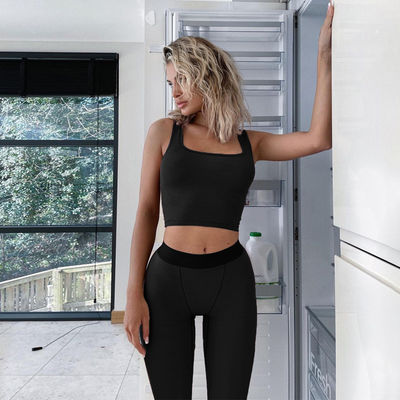 Kolsuz Seksi Spor Giysileri Moda Slim Fit Kadın Yoga Kostümü