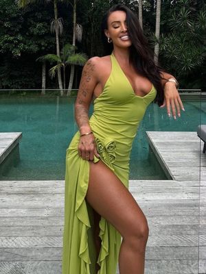 Özel Bahar ve Yaz Yeni Moda Seksi Katı Renk Zayıf Yüksek Bel V boyun Halter Elbise Kadın