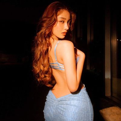 Seksi boş göğüs sargısı kraliyet kız kardeşi rüzgar bezleri özel hayvan baskı kısa kemerli elbise
