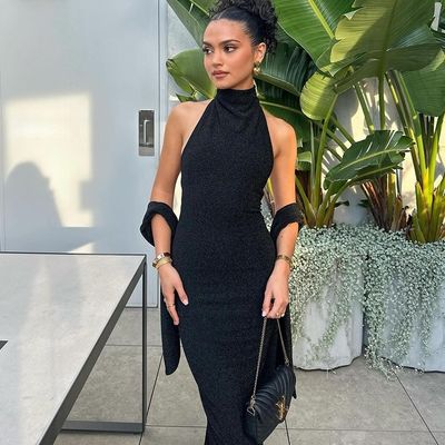 Moda mizacı yeni seksi blokbaster halter halter ince splicing kolye uzun parlak ipek elbise