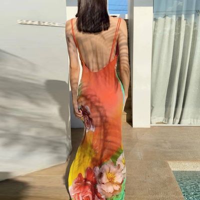 Özel kadınların yeni moda seksi sırtsız baskı halter elbise