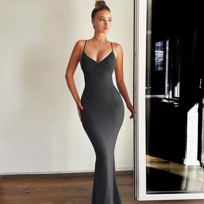 Yeni katı renk balık kuyruğu eteği seksi halter elbise